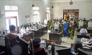 7 án tử hình, 3 án chung thân cho nhóm đối tượng mua bán, vận chuyển trái phép hơn 150 bánh heroin