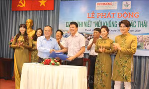 Phát động cuộc thi viết 'Nói không với rác thải nhựa'​