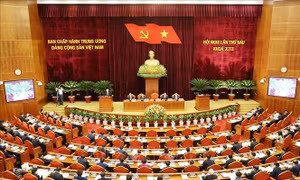 Ngày làm việc thứ hai Hội nghị Trung ương 6 khóa XIII: Thảo luận hai đề án quan trọng