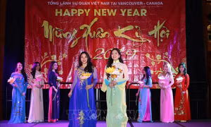 Cộng đồng người Việt ở các bang miền Tây Canada hân hoan đón Tết cổ truyền