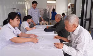 Kết quả chăm sóc người có công là thước đo các hoạt động kỷ niệm của ngành Y tế