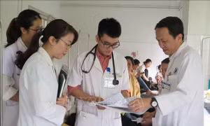 Người truyền cảm hứng cho các thầy thuốc trẻ