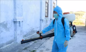 Xuất hiện ổ bệnh sốt xuất huyết đầu tiên tại vùng lũ Thạch Thành, Thanh Hóa