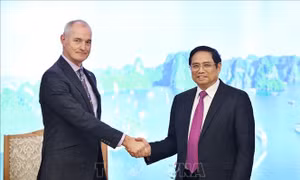 Thủ tướng Phạm Minh Chính tiếp Chủ tịch Đại học RMIT Australia