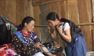 Thầm lặng những cô đỡ thôn bản ở vùng cao