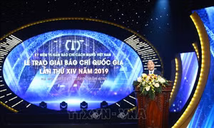 Thủ tướng Nguyễn Xuân Phúc: Báo chí không ngừng lớn mạnh, có nhiều đóng góp