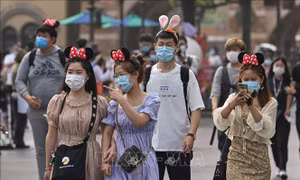 Thượng Hải (Trung Quốc) dừng kiểm tra kết quả xét nghiệm SARS-CoV-2 tại các điểm giải trí