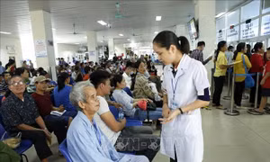 Giá giường bệnh theo yêu cầu sắp tăng tới 4 triệu đồng/ngày