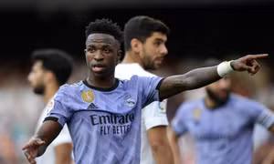 UEFA họp khẩn về vụ phân biệt chủng tộc đối với cầu thủ Vinicius Jr