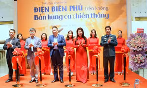 Trưng bày chuyên đề 'Điện Biên Phủ trên không- Bản hùng ca chiến thắng'