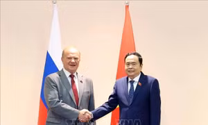 Chủ tịch Quốc hội Trần Thanh Mẫn tiếp Chủ tịch Đảng Cộng sản Nga Gennady Zyuganov