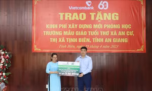 Hỗ trợ xây dựng trường mầm non vùng đồng bào dân tộc An Giang