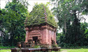 Những tháp Chăm… không trầm mặc - Bài cuối: Báu vật của du lịch ở Nam Trung Bộ