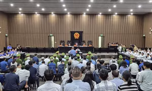 Xét xử vụ Phúc Sơn: Mâu thuẫn trong lời khai đưa hối lộ cho cựu Bí thư Tỉnh ủy Vĩnh Phúc