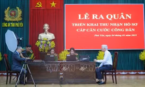 Phú Yên: Rút ngắn thời gian cấp căn cước công dân gắn chíp điện tử