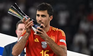 EURO 2024: Nhà vô địch tuyệt đối, kỷ lục đáng quên của Tam Sư