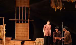 Mang kịch nói đến vùng khó khăn, khu công nghiệp