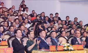Chủ tịch nước Võ Văn Thưởng dự Lễ kỷ niệm 60 năm Bác Hồ về thăm tỉnh Nam Định
