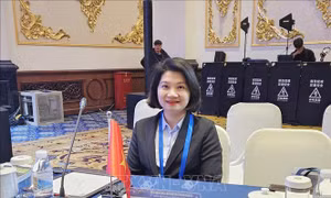 Chung tay xây khát vọng - Bài 1: Góp lửa cho ngọn đuốc dẫn đường 