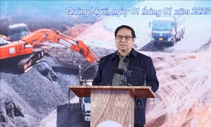 Thủ tướng Phạm Minh Chính phát lệnh khởi công đồng loạt 12 dự án đường bộ cao tốc Bắc - Nam