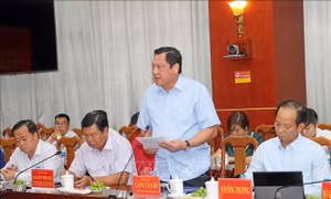 Đoàn giám sát của Ủy ban Thường vụ Quốc hội làm việc tại tỉnh Cà Mau