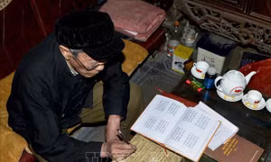 Người bảo tồn văn hóa dân tộc Dao trên cao nguyên Sìn Hồ
