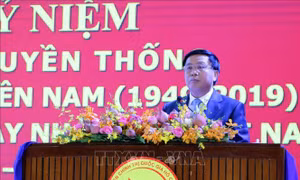 Đồng chí Nguyễn Xuân Thắng dự kỷ niệm 70 năm truyền thống Trường Đảng miền Nam