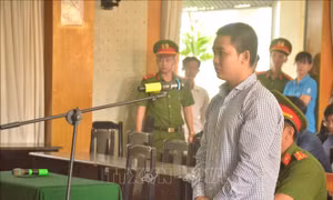 Tử hình đối tượng đâm thương vong hai công an viên