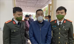 Khởi tố, bắt tạm giam đối tượng tuyên truyền chống Nhà nước