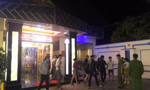 Kiểm tra quán karaoke phát hiện 7 đối tượng dương tính với ma túy