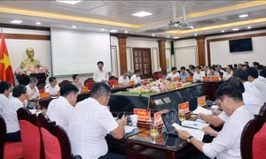 Đẩy nhanh tiến độ các dự án, công trình điện