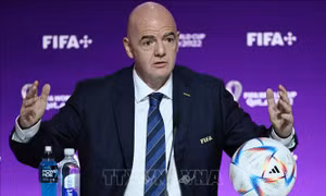Chủ tịch FIFA ca ngợi vòng đấu bảng World Cup 2022 'hay nhất trong lịch sử'