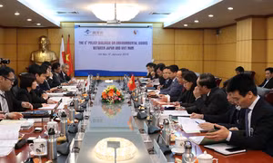Trao đổi thông tin, kinh nghiệm về quản lý, xử lý chất thải phát điện