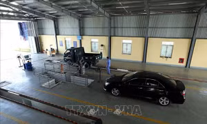 Yêu cầu siết chặt quản lý các trung tâm đăng kiểm đường bộ