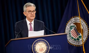 Chủ tịch FED tái đề cập khả năng ngừng cắt giảm lãi suất