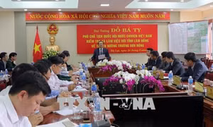 Phó Chủ tịch Quốc hội Đỗ Bá Tỵ giám sát thực hiện Dự án đường Trường Sơn Đông