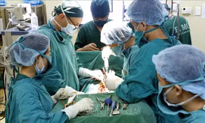Bệnh viện Đa khoa Xanh Pôn phẫu thuật thành công cho 4 ca bệnh phù bạch mạch ở trẻ em