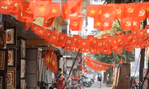Hà Nội hỗ trợ hơn 5,4 tỷ đồng chăm lo Tết cho hộ cận nghèo, hoàn cảnh khó khăn