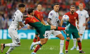 Bảng H - Phung phí cơ hội, Uruguay thua Bồ Đào Nha