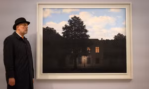 Tác phẩm siêu thực của danh họa Rene Magritte đạt mức giá cao kỷ lục