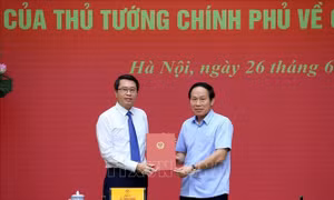 Thủ tướng bổ nhiệm ông Trần Anh Tiến giữ chức Phó Chủ nhiệm Văn phòng Chính phủ