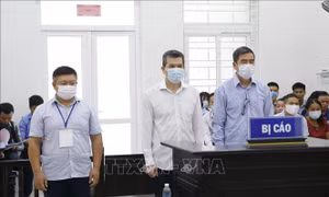 Xét xử vụ án 'Lập quỹ trái phép' tại Ban Quản lý dự án Nghi Sơn