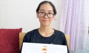 Gặp nữ sinh đạt điểm tuyệt đối môn tiếng Anh và chàng thủ khoa 'kép'