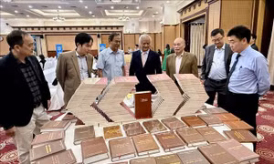 Giới thiệu tác phẩm văn hóa, văn nghệ dân gian Việt Nam 50 năm sau ngày thống nhất