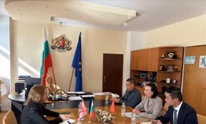 Thúc đẩy hợp tác địa phương, tăng cường quảng bá hình ảnh Việt Nam tại Bulgaria