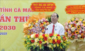 Cà Mau: Ưu tiên giữ lại cán bộ có năng lực, kinh nghiệm và phẩm chất chính trị
