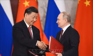 Nga - Trung bàn về hòa bình cho Ukraine và thế khó của Mỹ