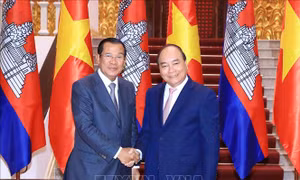 WEF ASEAN 2018: Thủ tướng Nguyễn Xuân Phúc tiếp Thủ tướng Campuchia