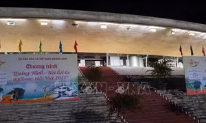 Quảng Ninh lúng túng xử lý ổ dịch COVID-19 ở Liên hoan Xiếc Việt Nam
