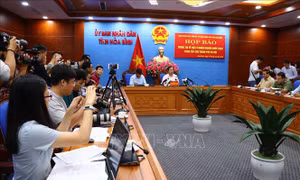 Hòa Bình: Họp báo về xử lý ô nhiễm nguồn nước sạch cung cấp cho thành phố Hà Nội